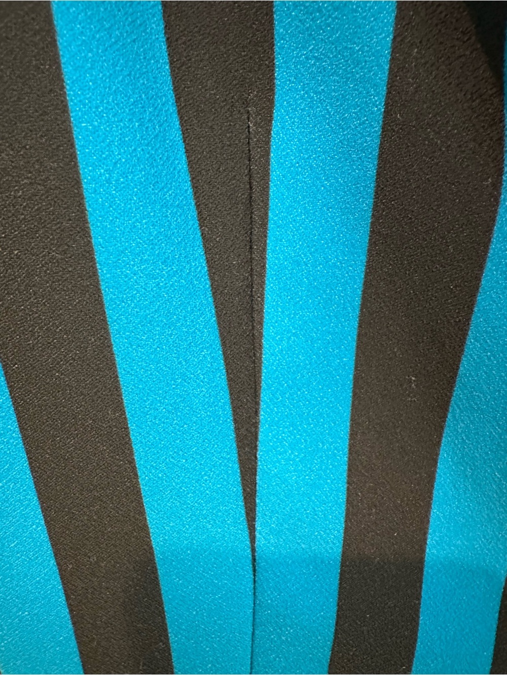 Alice& Olivia  Black & Blue Striped Blazer - Picture 3 of 3